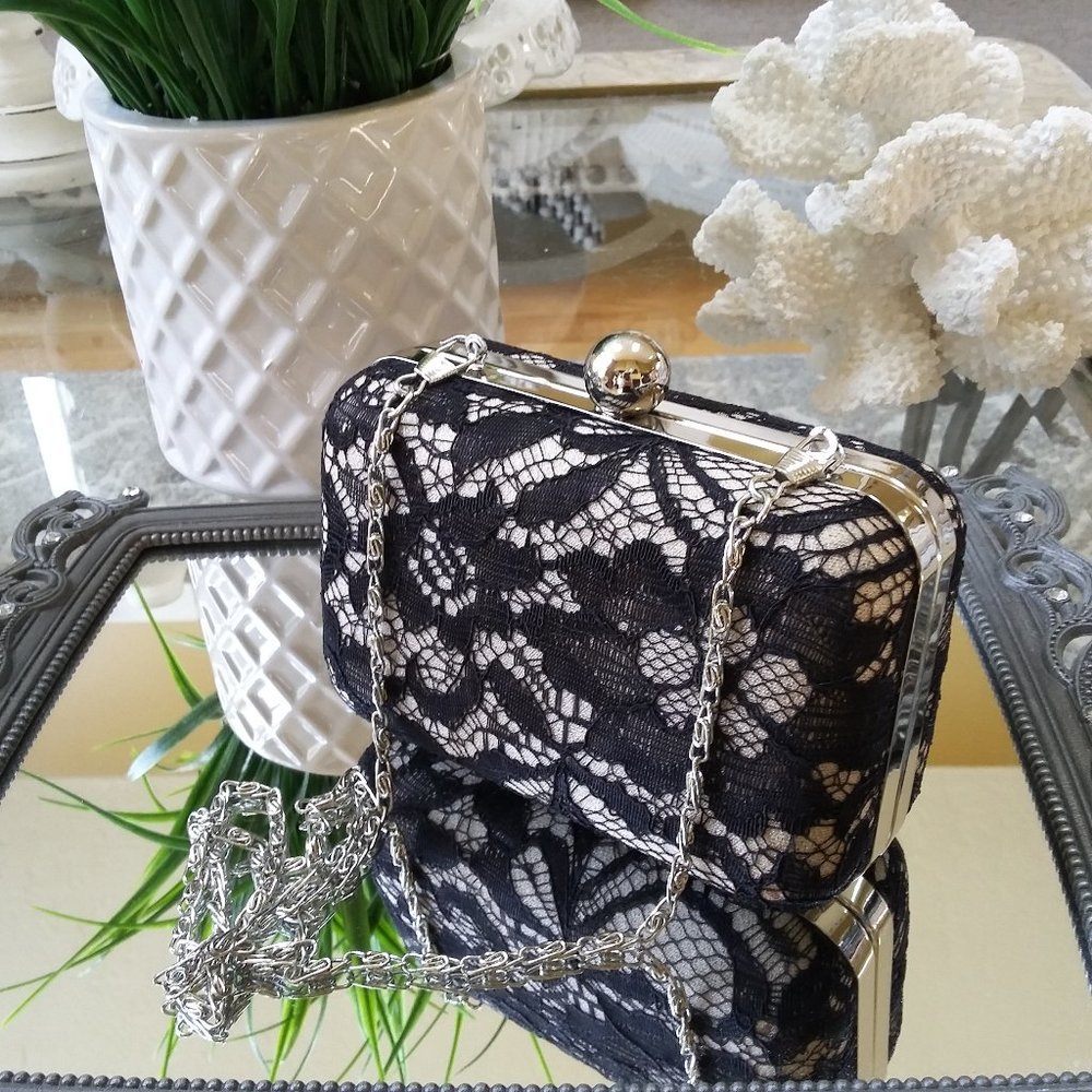 NEW! PRETTY Black LACE Hard BOX BAG
